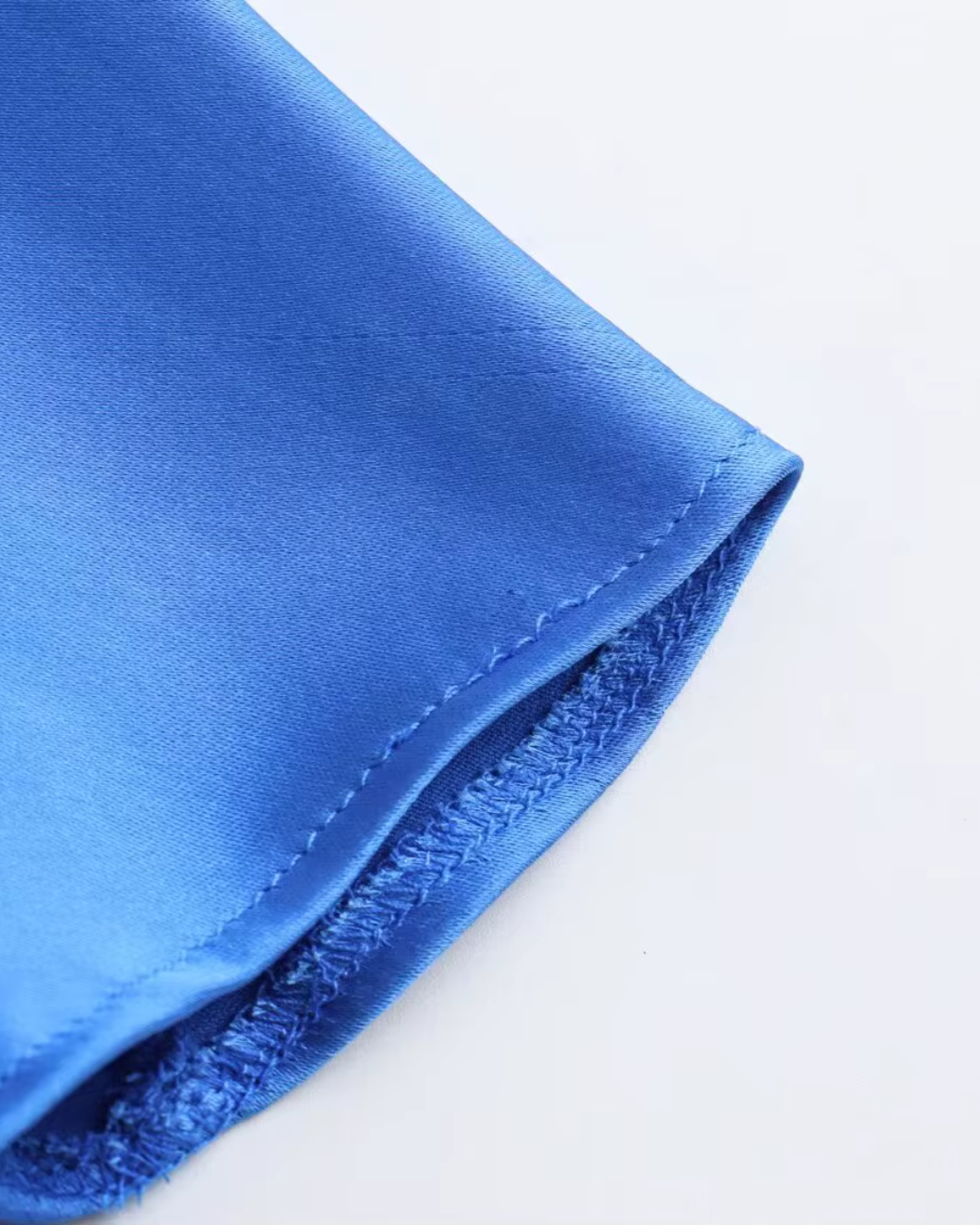 Satijnen V-Hals Midi Jurk met Dunne Bandjes voor Dames