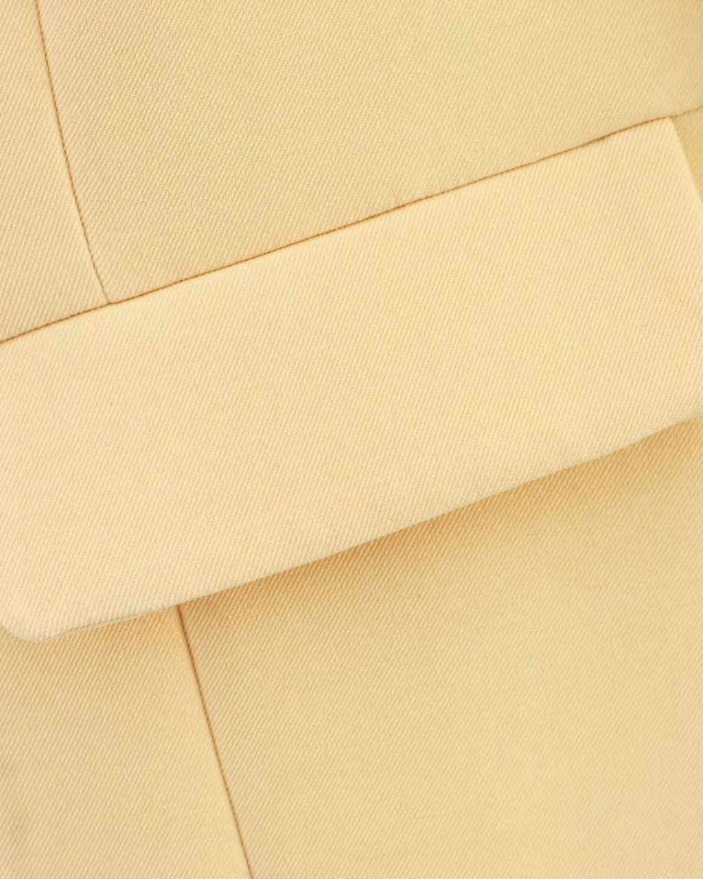 Casual Botergeel Jasje met O-Hals en Knoopjes voor Dames