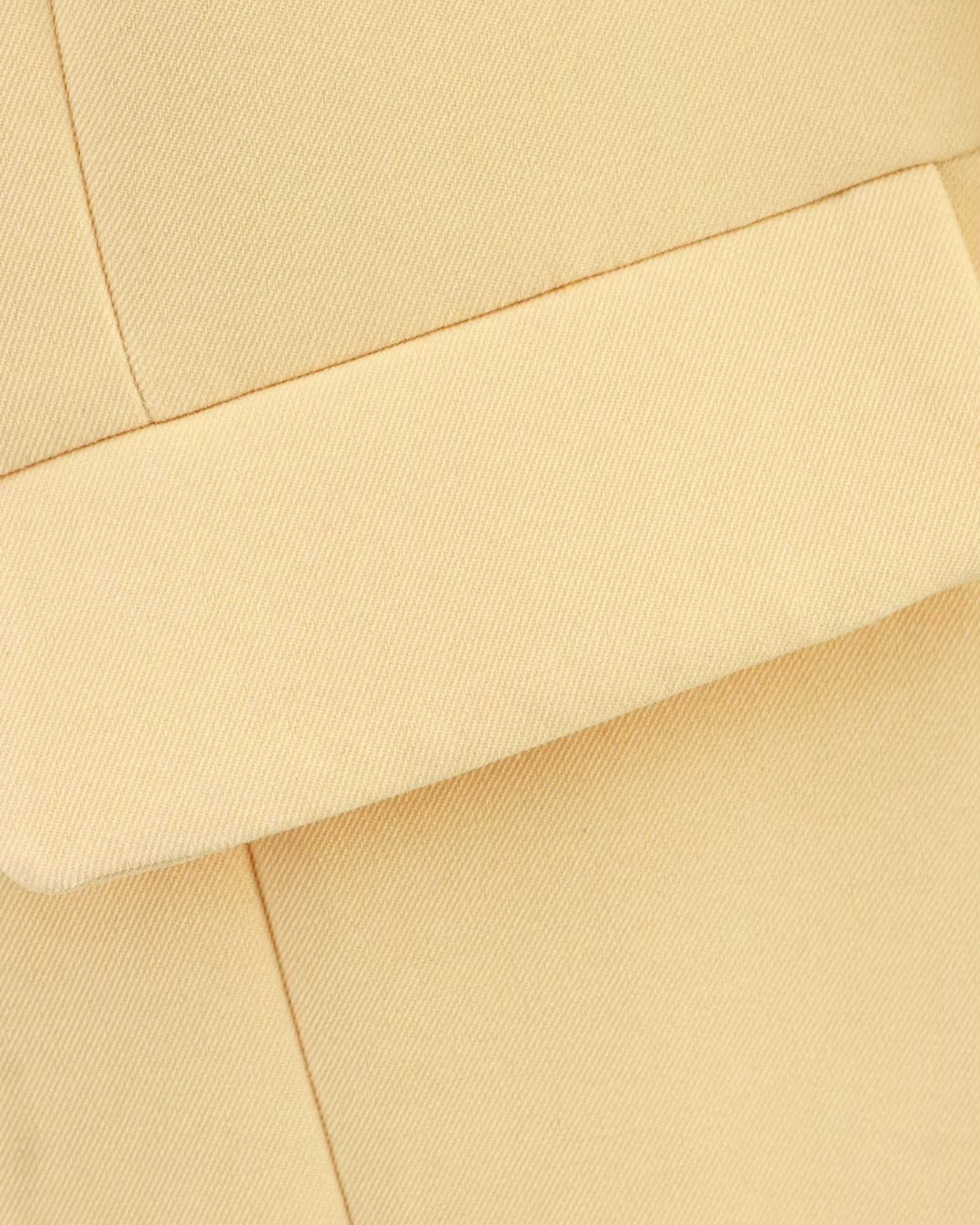 Casual Botergeel Jasje met O-Hals en Knoopjes voor Dames