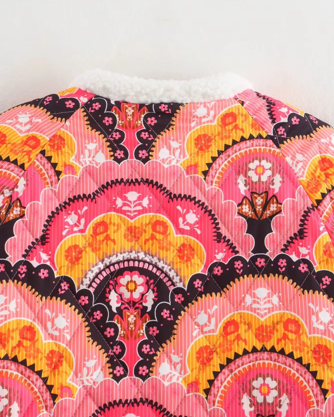 Vintage Lamswool Winterjas met Retro Print voor Dames