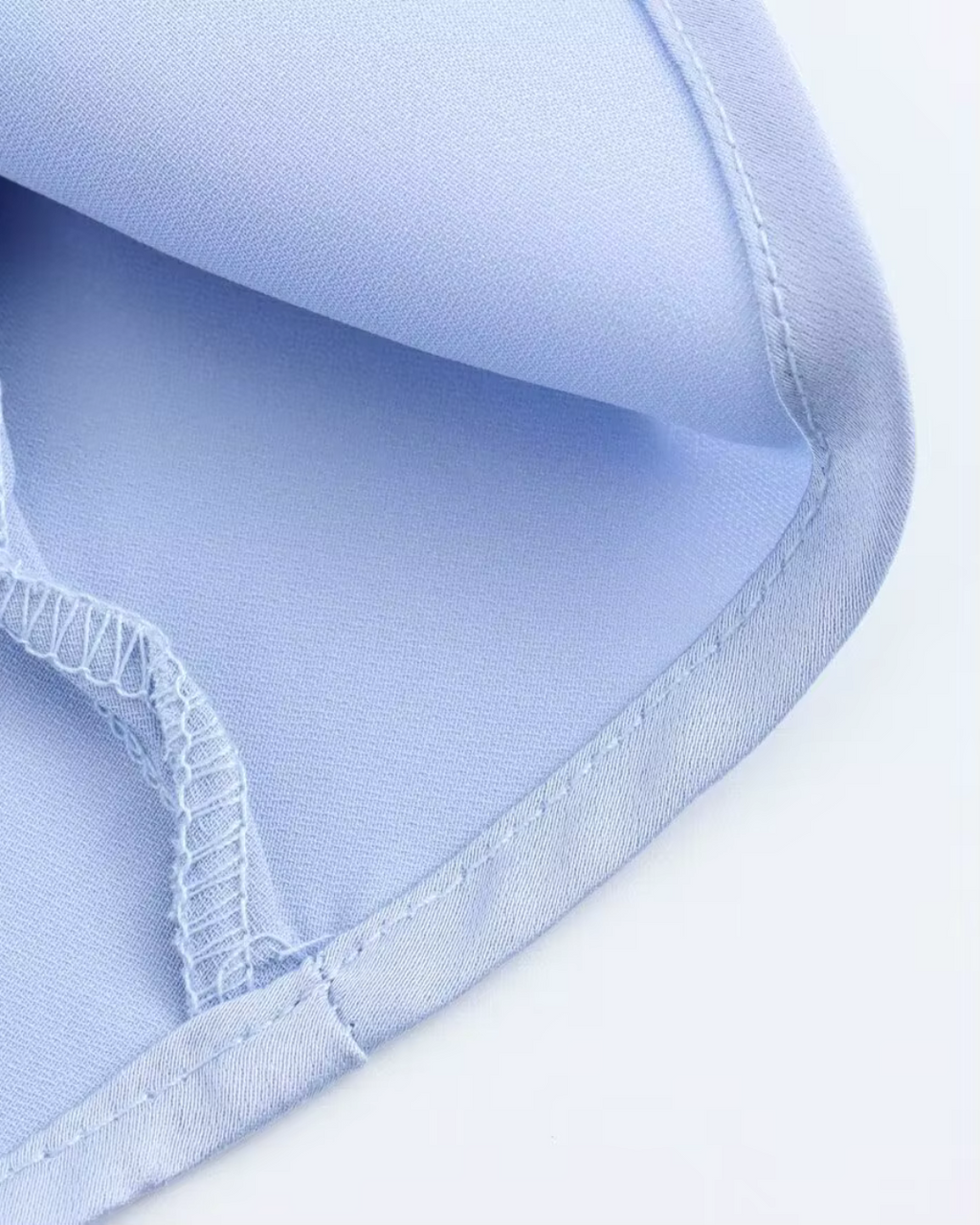 Satijnen Zomerjurk met V-Hals en Open Rug voor Dames