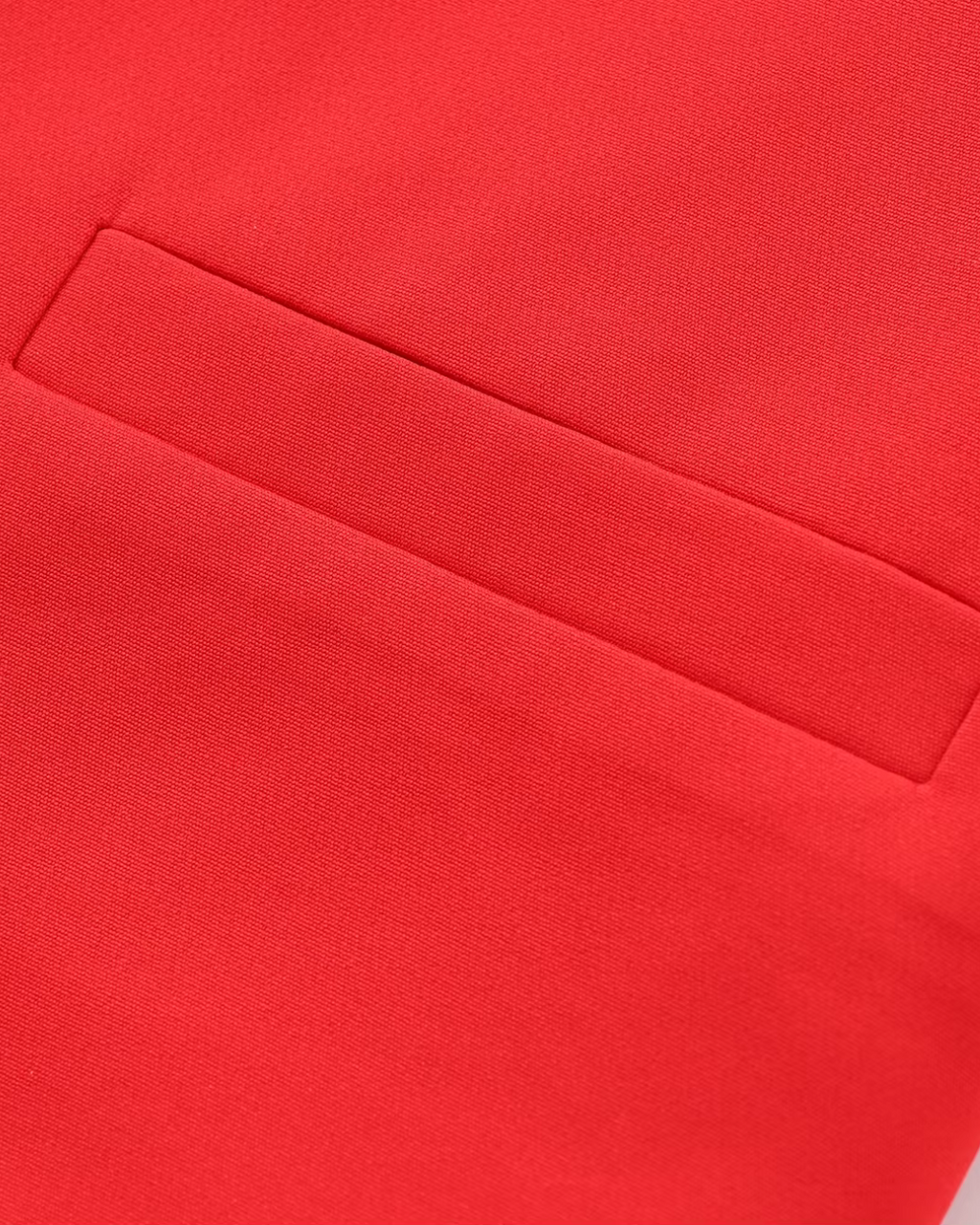 Elegante Rode Korte Jas met Revers en Knopen voor Dames