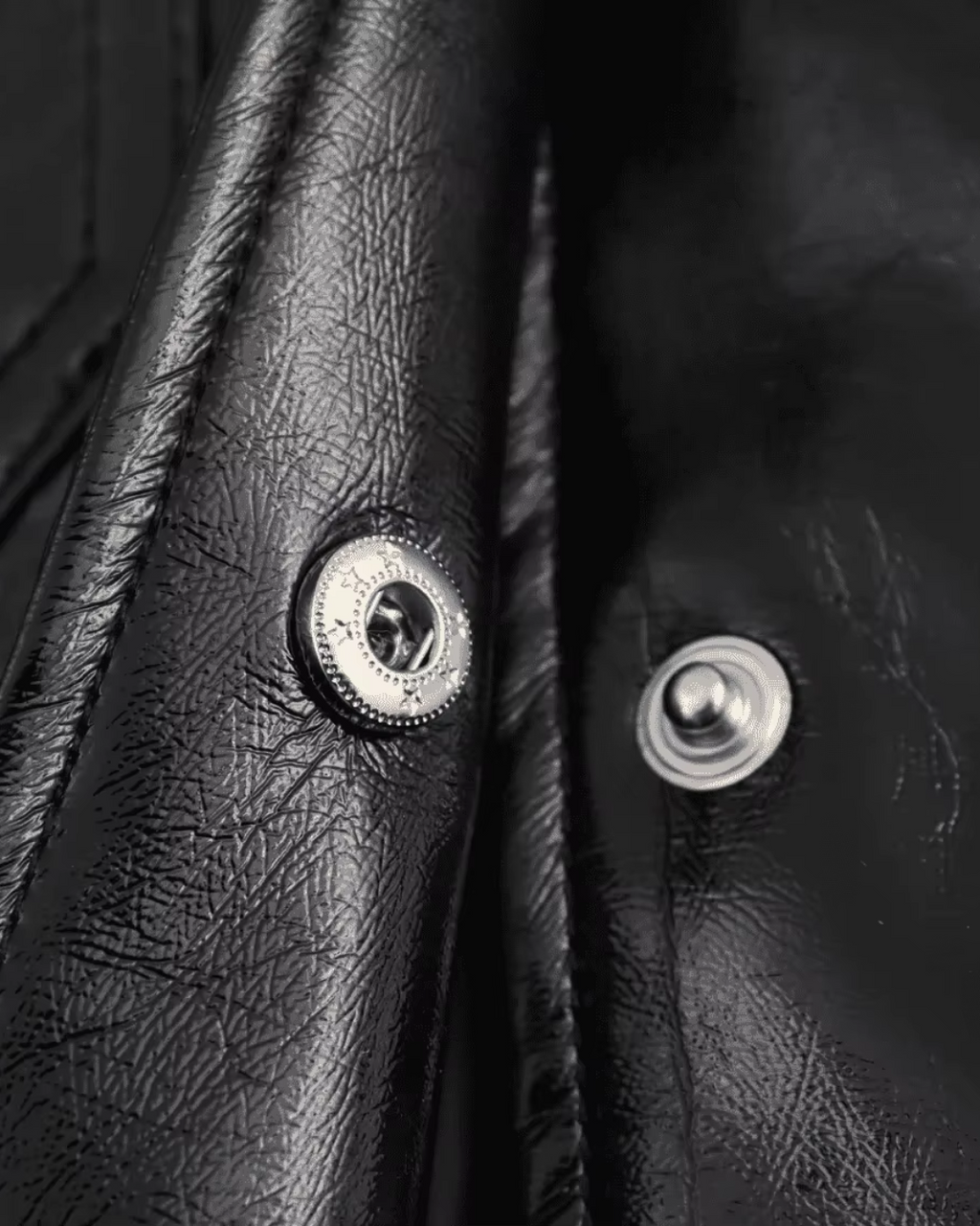 Stijlvolle Zwarte Diervriendelijke Leren Jas voor Dames