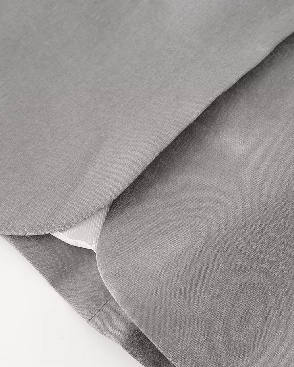 Satijnen Grijze Tweedelige Blazer en Broek Set voor Dames