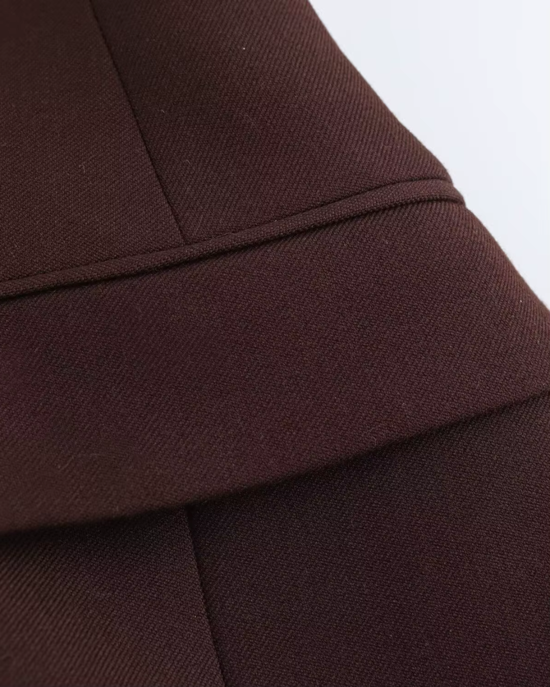 Elegante Bruine Blazer en Rok Set met Hoge Taille en Knoopsluiting voor Dames