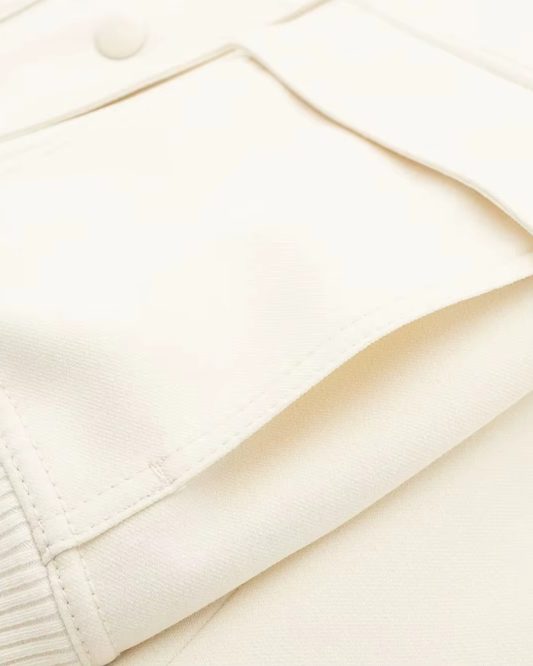 Elegante Witte Bomberjack met Lange Mouwen voor Dames