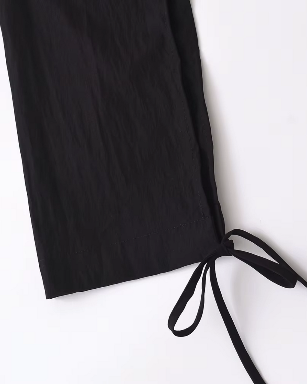 Chique V-Hals Gebonden Zwarte Cropped Blouse voor Dames