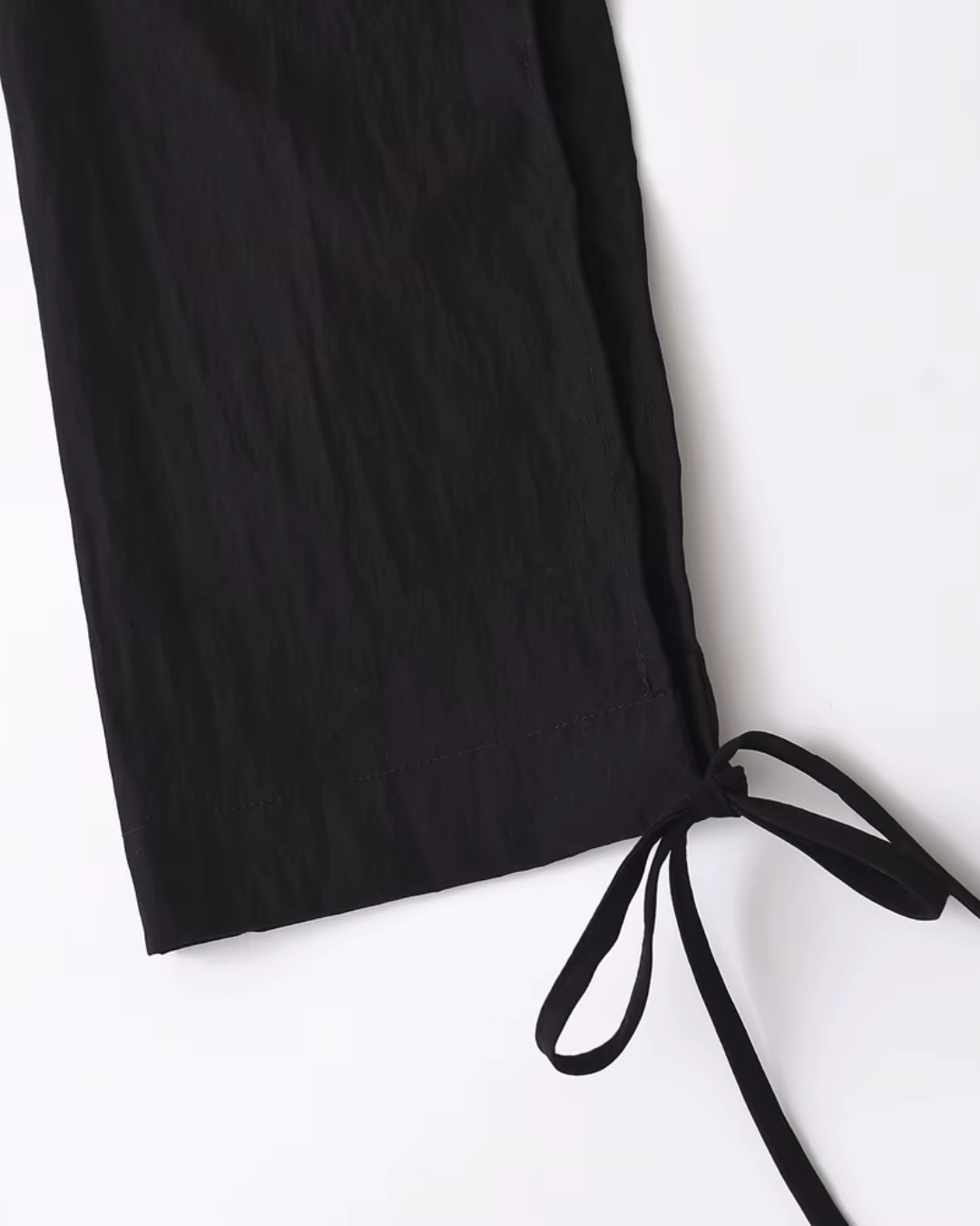 Chique V-Hals Gebonden Zwarte Cropped Blouse voor Dames