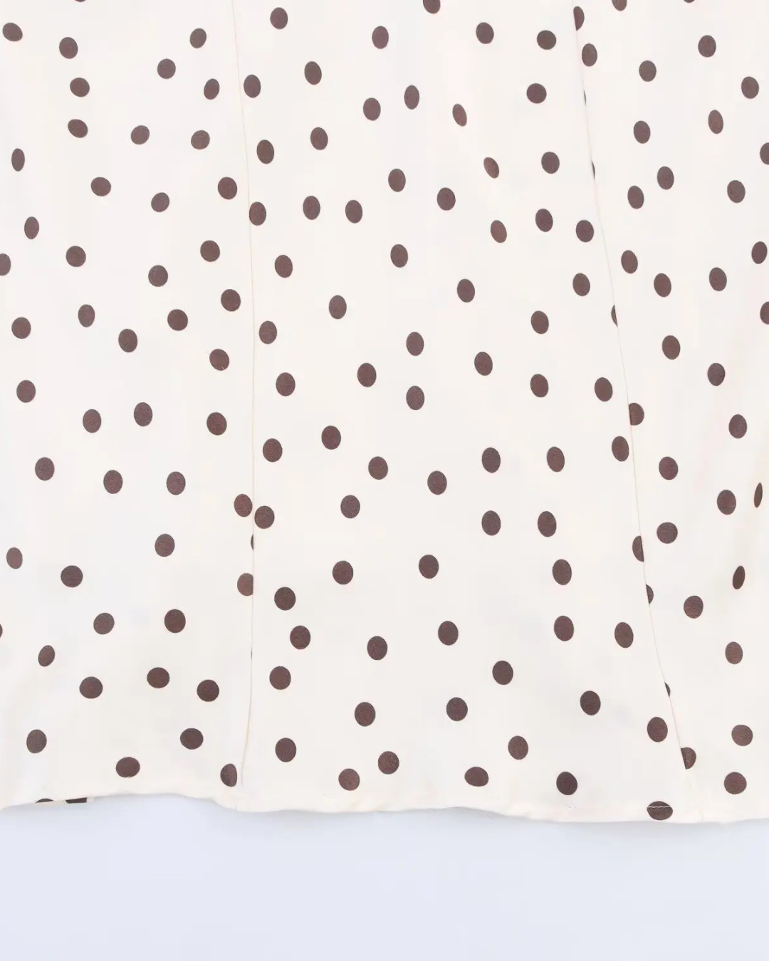 Satijnen Backless Polkadot Jurk met V-hals voor Dames