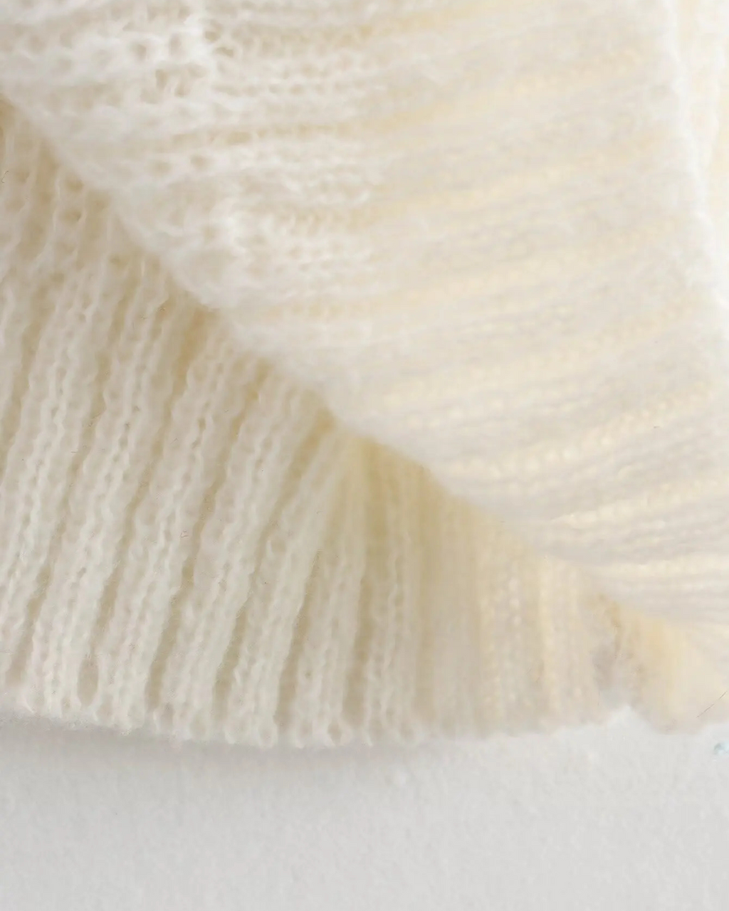 Gebreide Trui Dames – Strikdetail & Korte Mouw