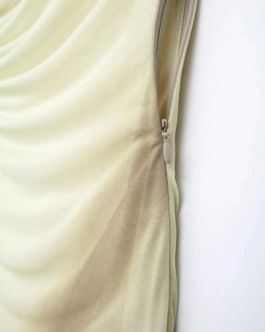 Mouwloze Tule Bodycon Midi Jurk met Ruches voor Dames