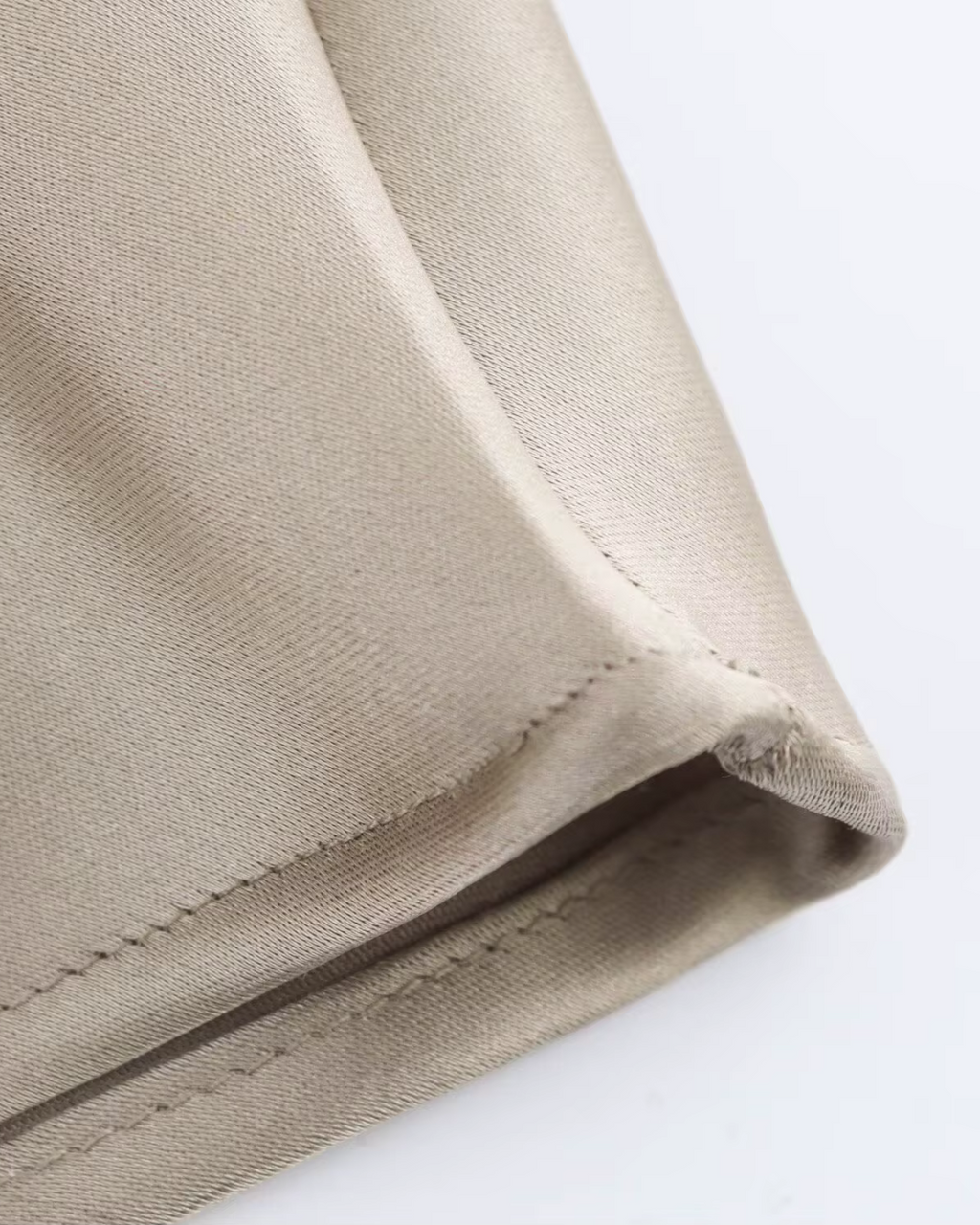 Elegante Slim Fit Midi Jurk met Uitgehold Design voor Dames