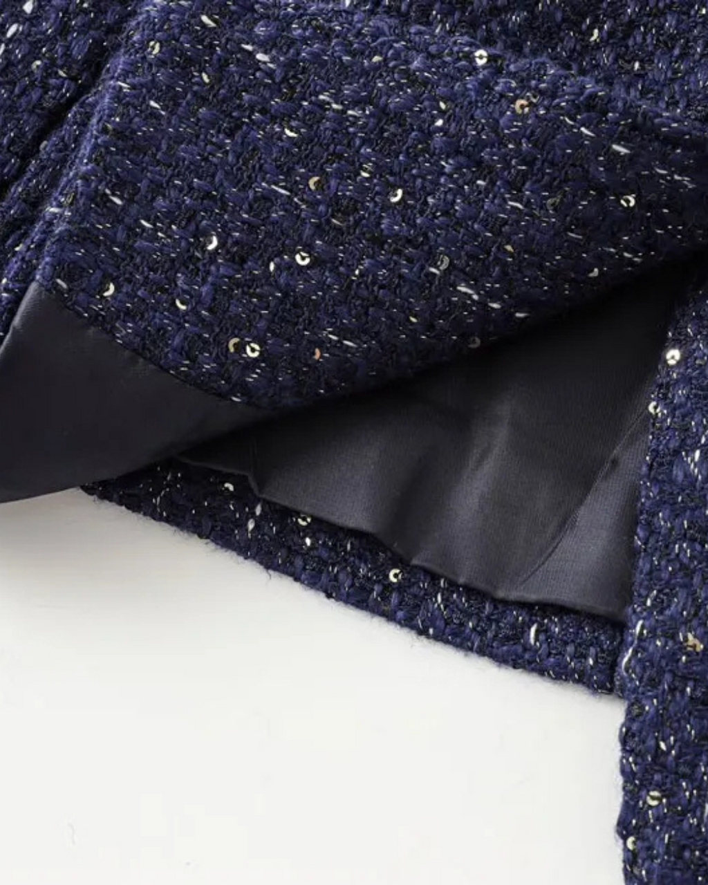 Chique Mouwloze Gilet met Riem en Knoopsluiting voor Dames