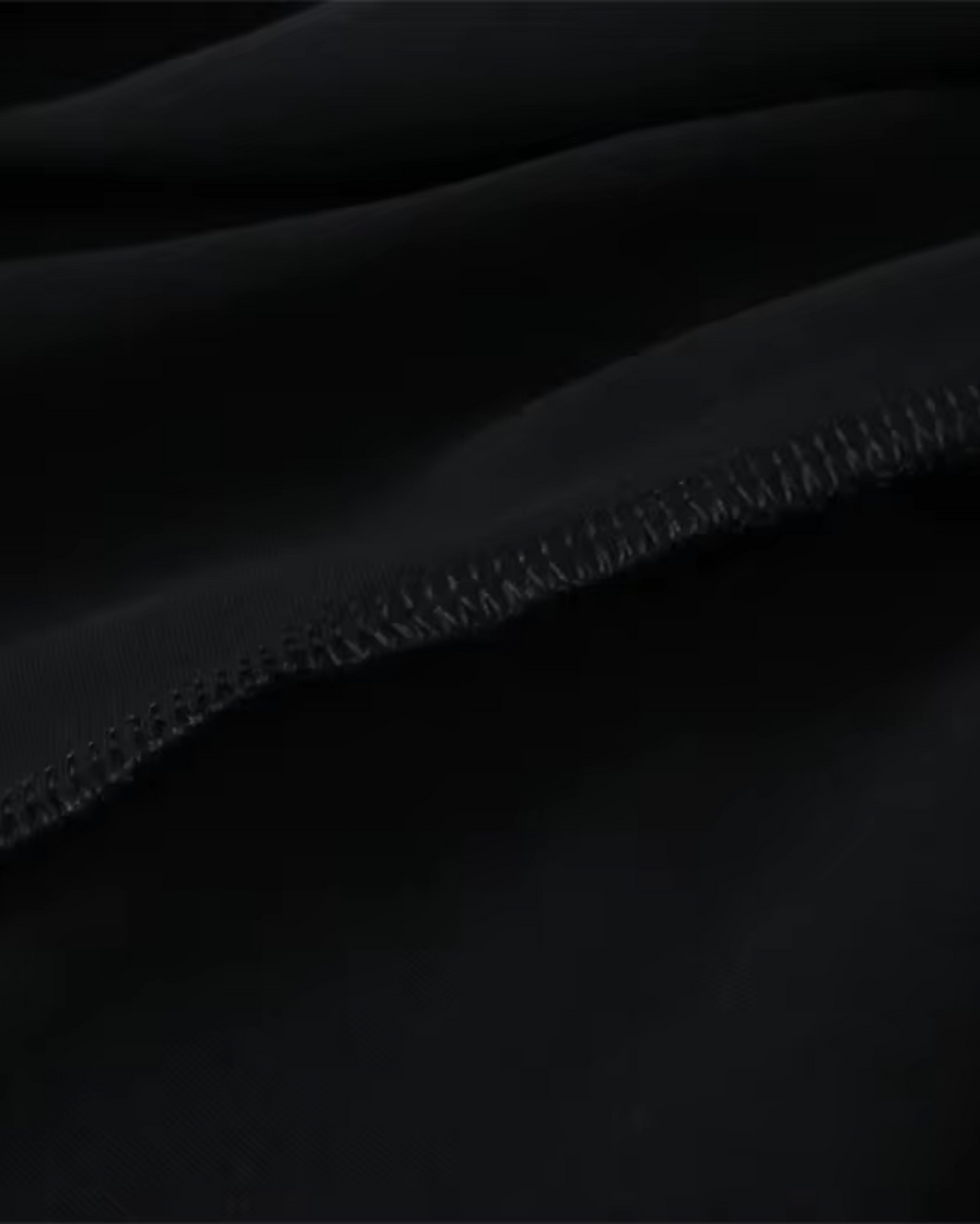 Satijnen Lange Zwarte Jurk met Spaghetti Bandjes voor Dames