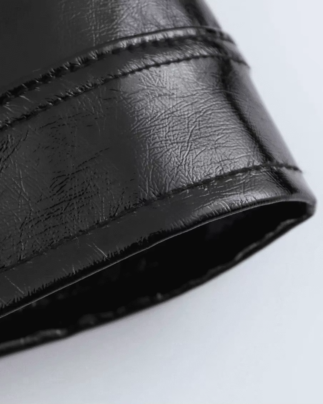 Stijlvolle Zwarte Diervriendelijke Leren Jas voor Dames