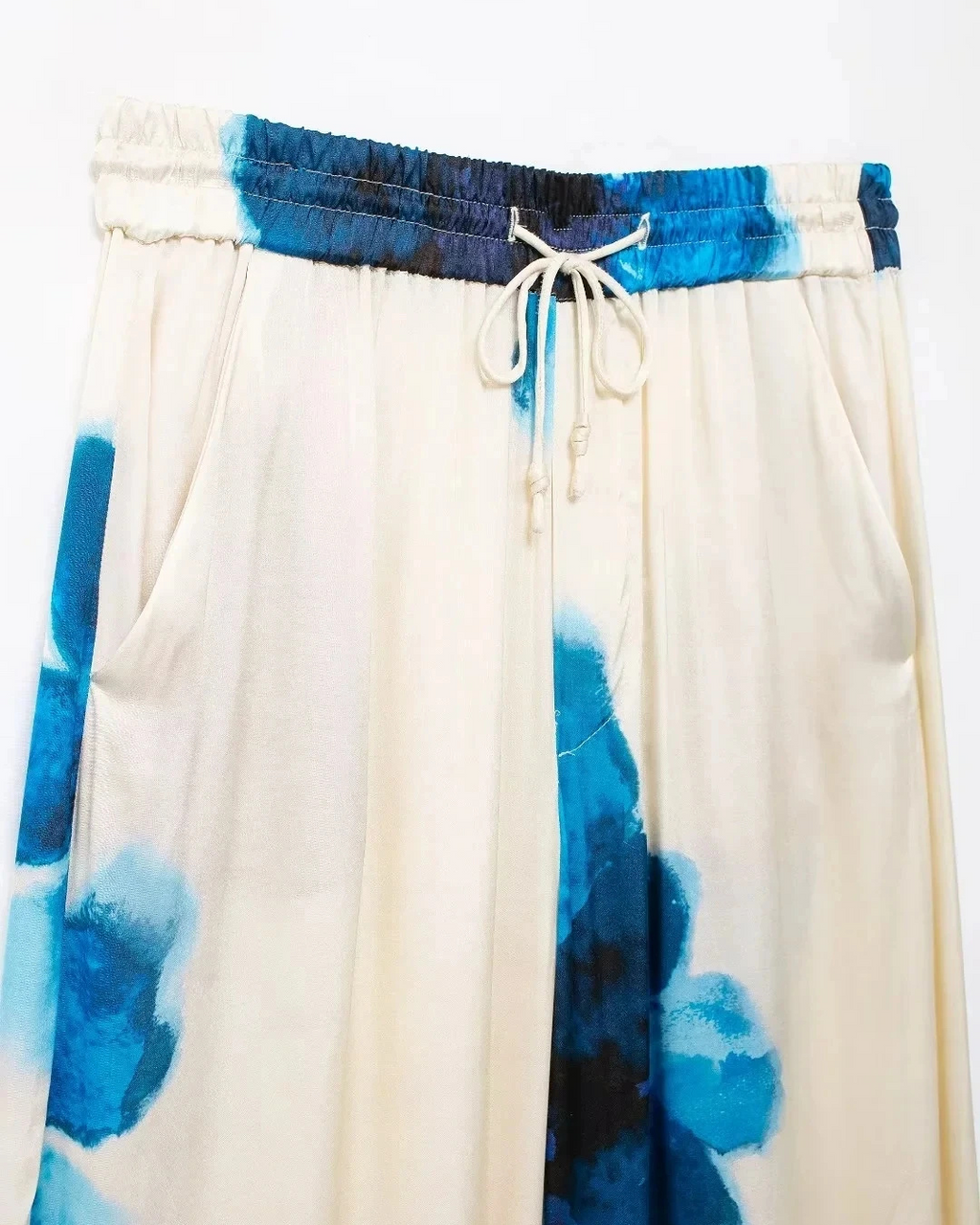 Elegante Set met Bloemenprint Blouse en Wijde Broek voor Dames