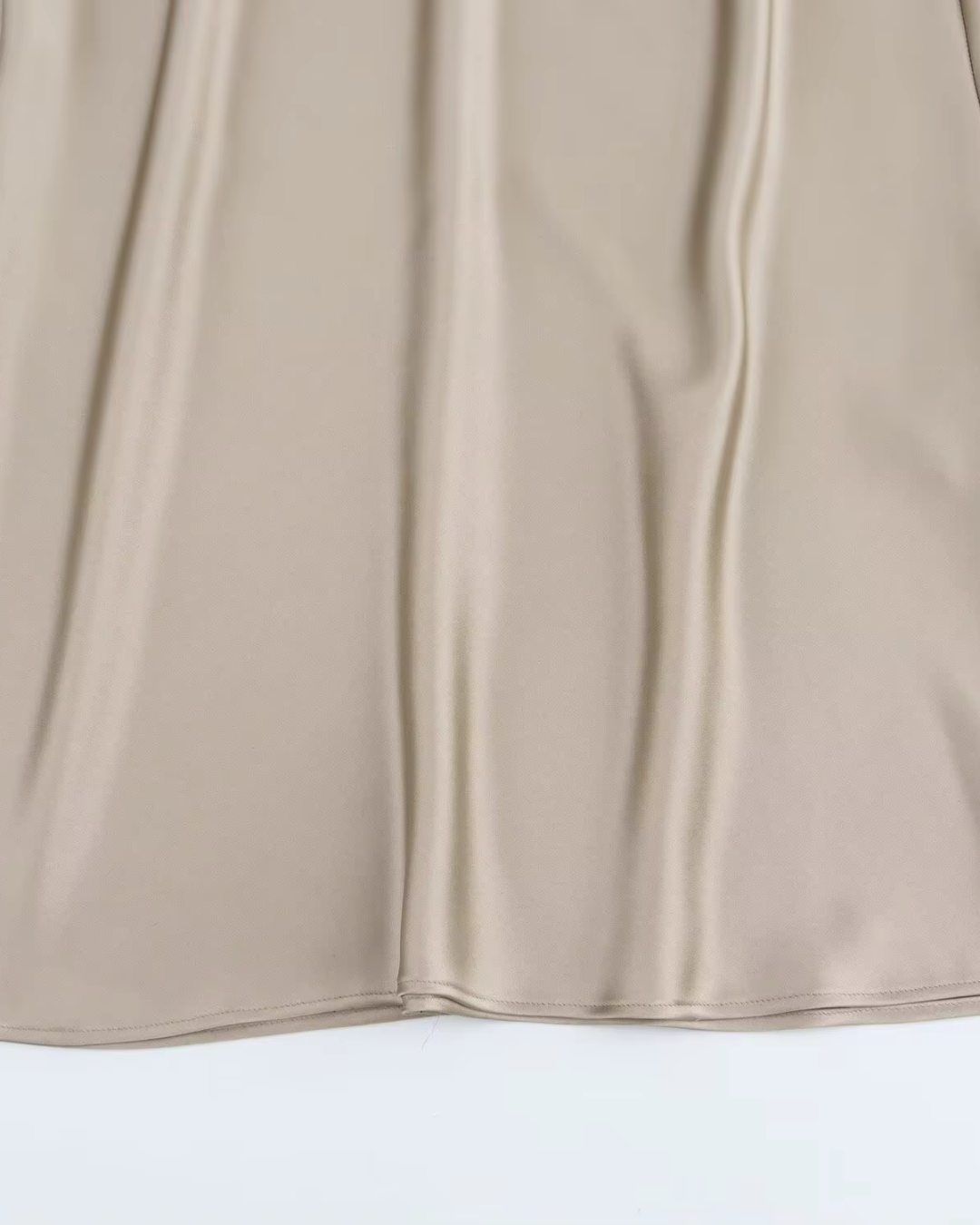 Elegante Slim Fit Midi Jurk met Uitgehold Design voor Dames