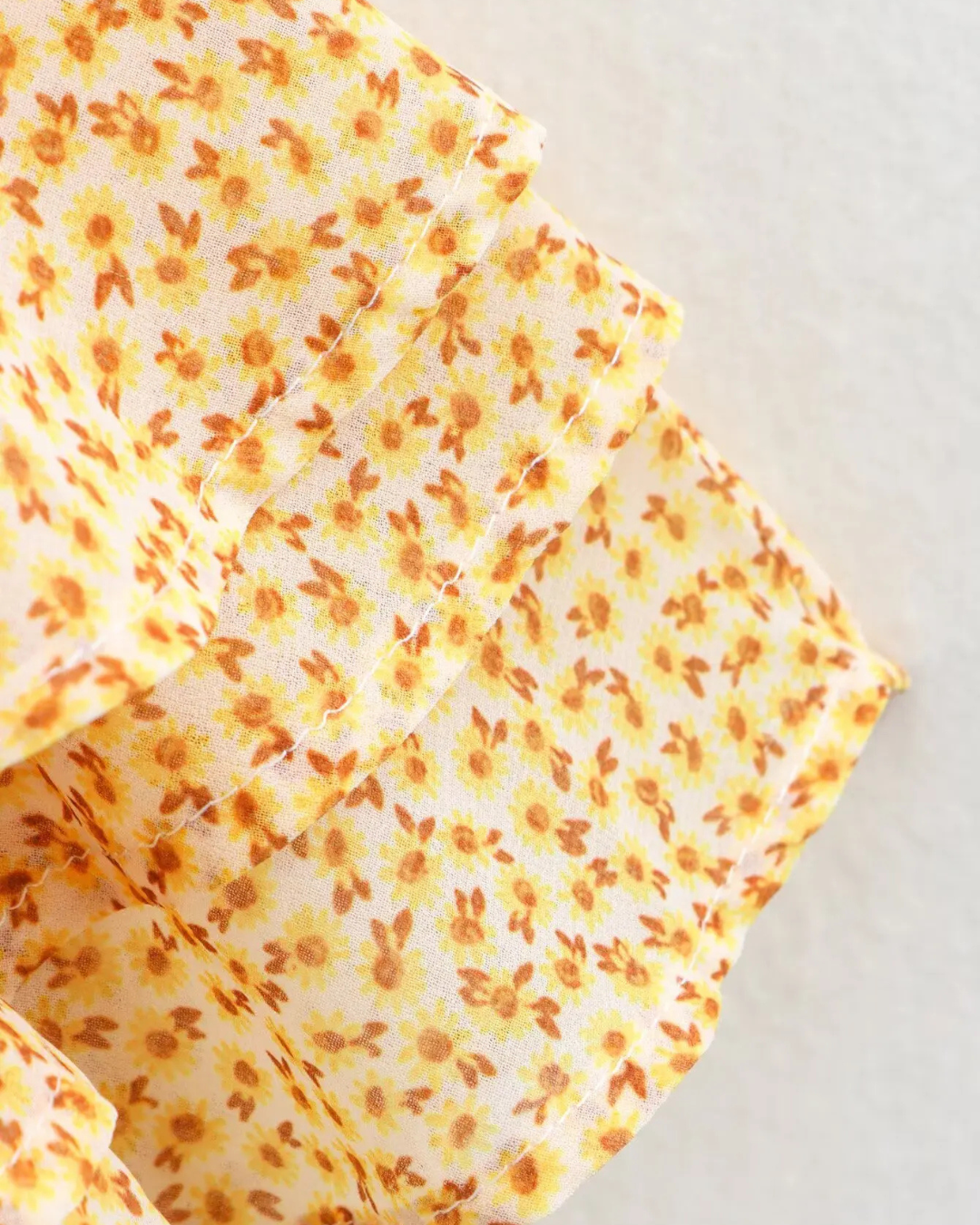 Zomerse Off-Shoulder Mini Jurk – Ruches & Halterdetail voor Dames